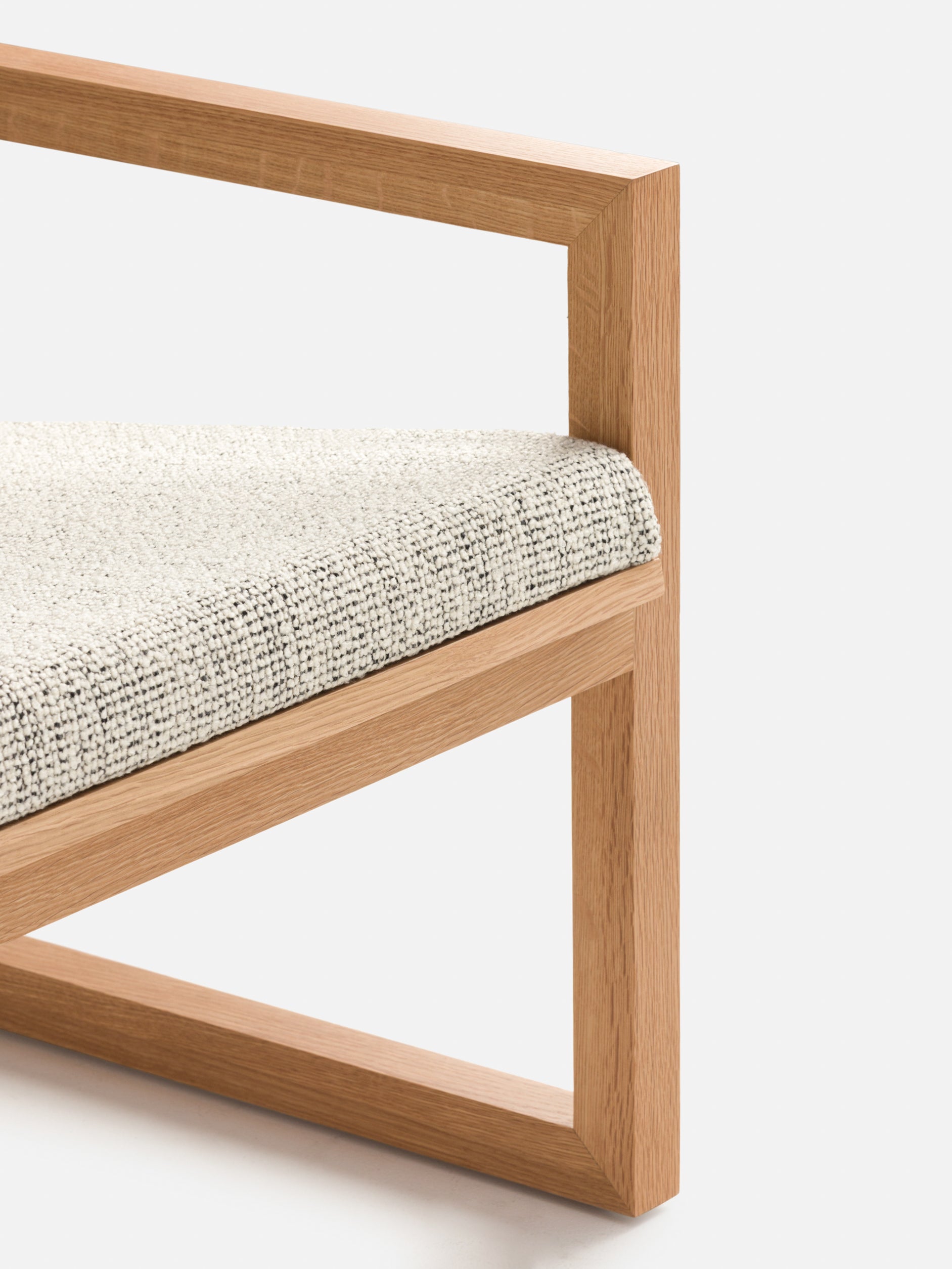 Framed Armchair Oak/Granite None / None