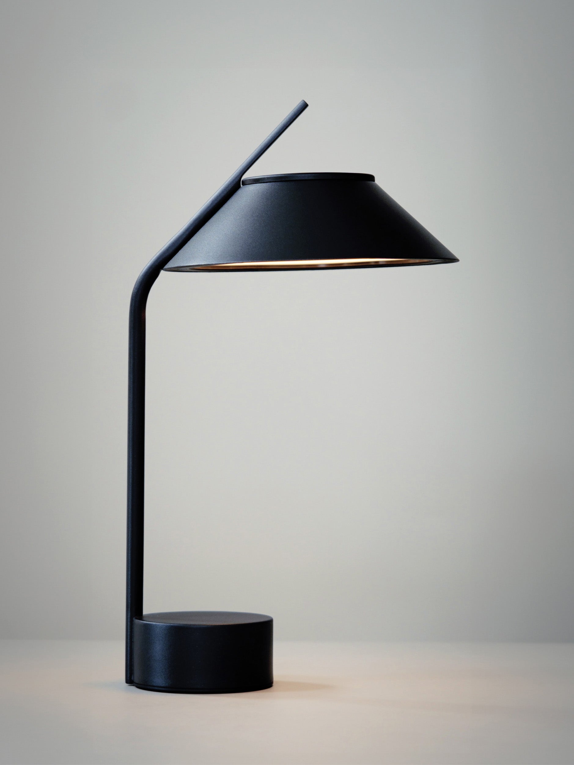 Vinkel Portable LED lamp Black / One Size