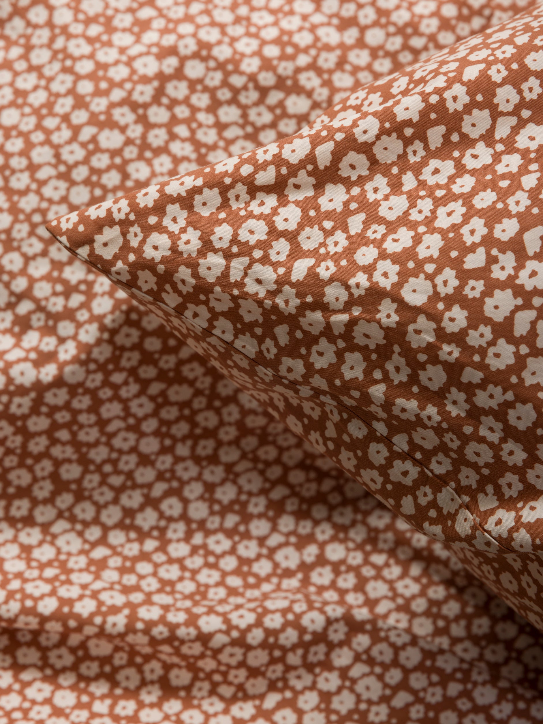 Forget Me Not Organic Cotton Duvet Cover Toffee/Nougat / Queen