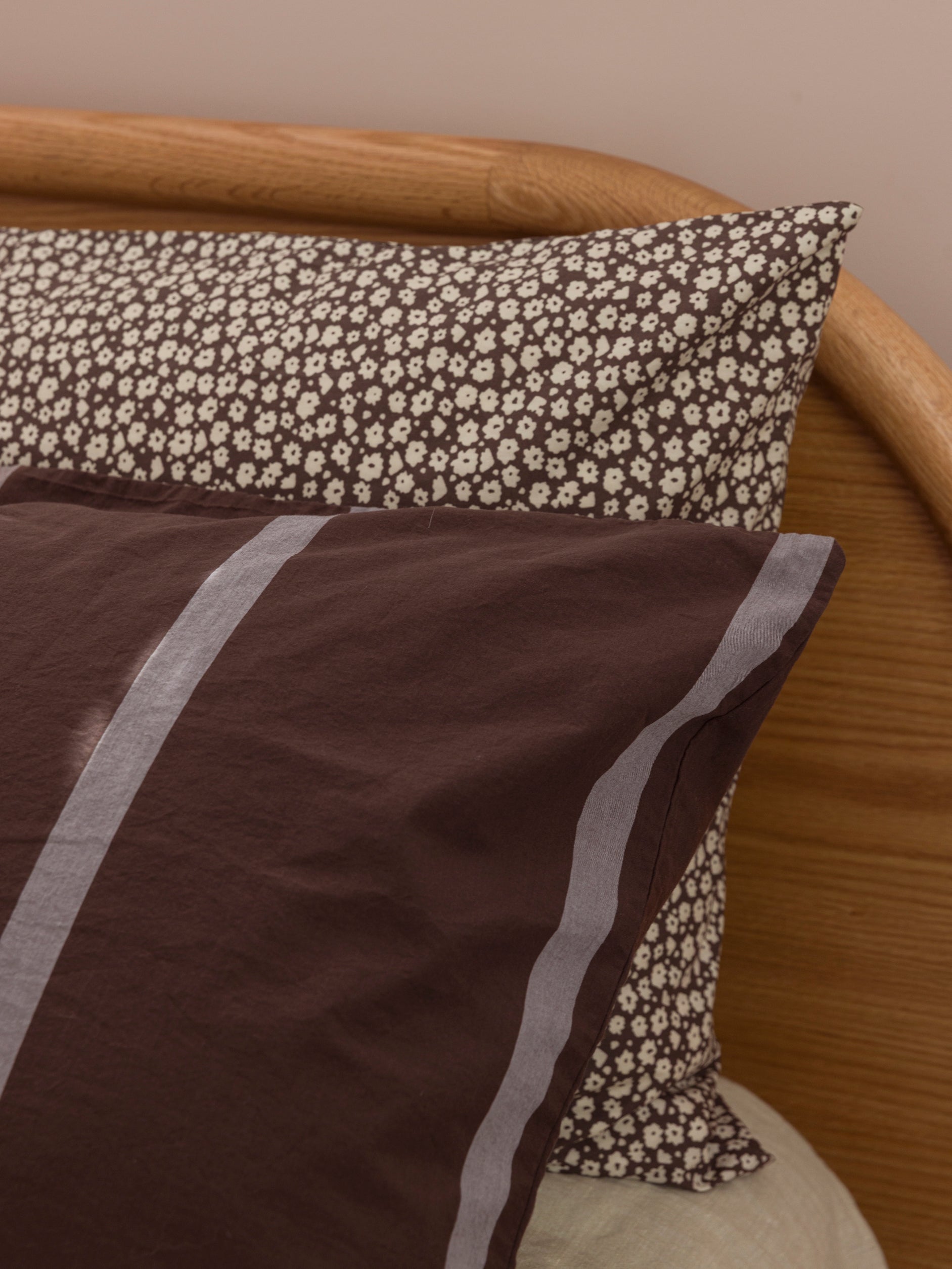 Forget Me Not Organic Cotton Euro Pillowcase Rye/Bone / European Pillowcase