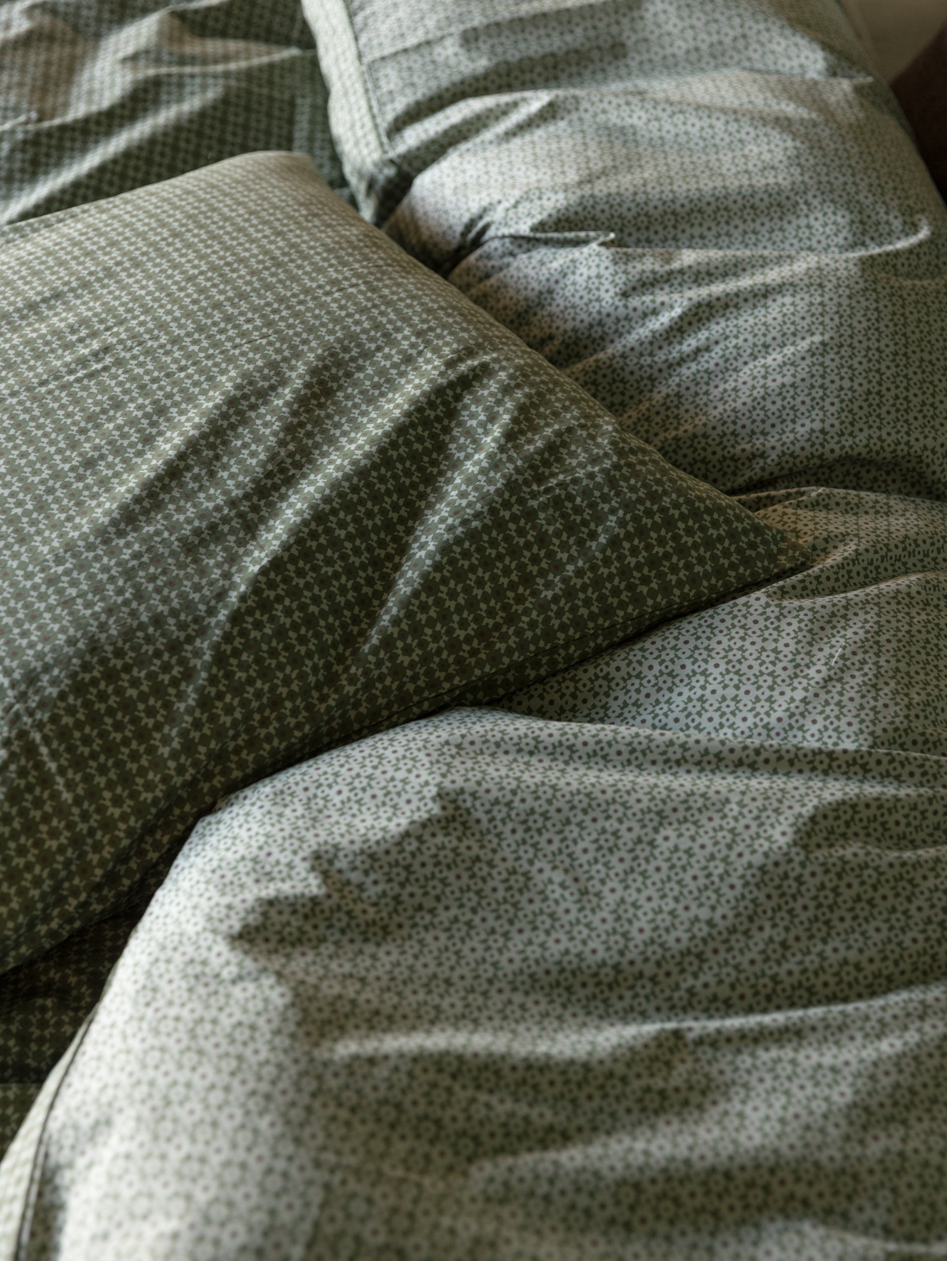 Porto Organic Cotton Euro Pillowcase Kale/Shadow / European Pillowcase