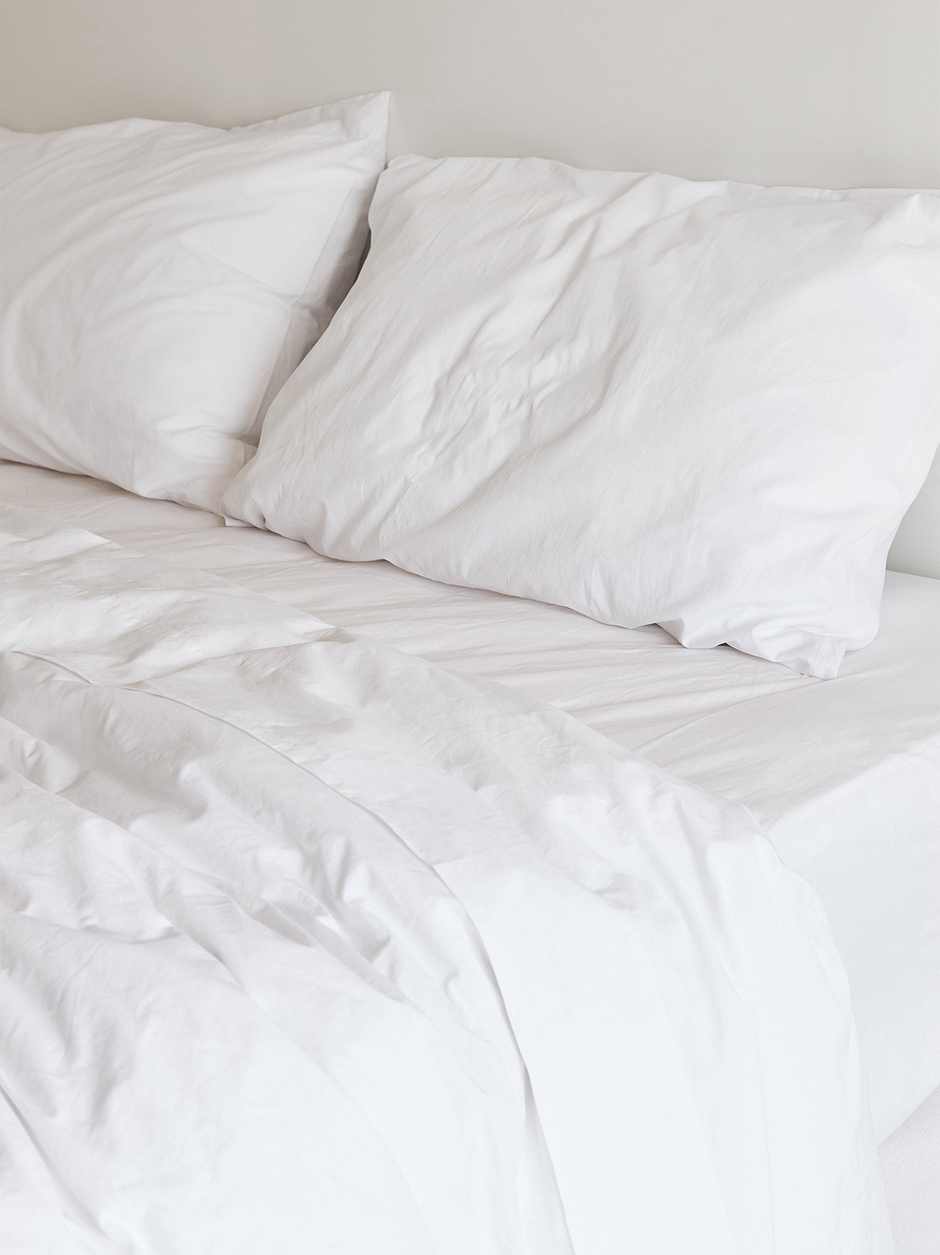 Classic Organic Cotton Fitted Sheet White / Super King