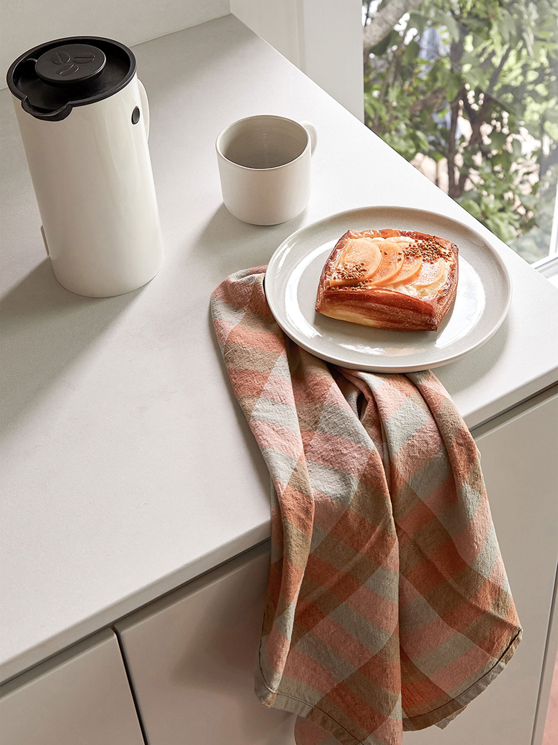Anni Tea Towel Mandarin/Multi / 55x75cm