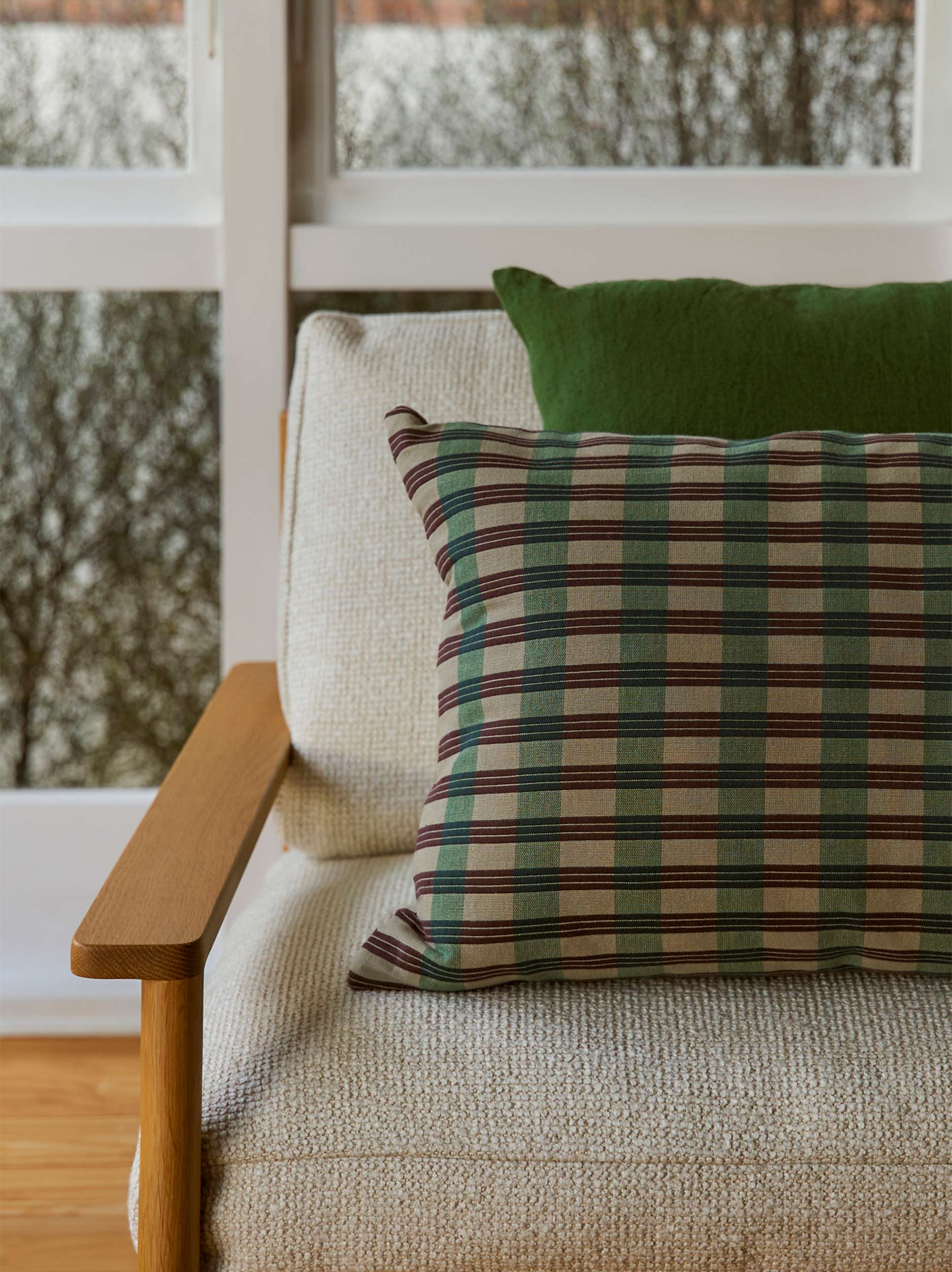 Folio Cushion Cover Mint/Boysenberry / 60x40cm