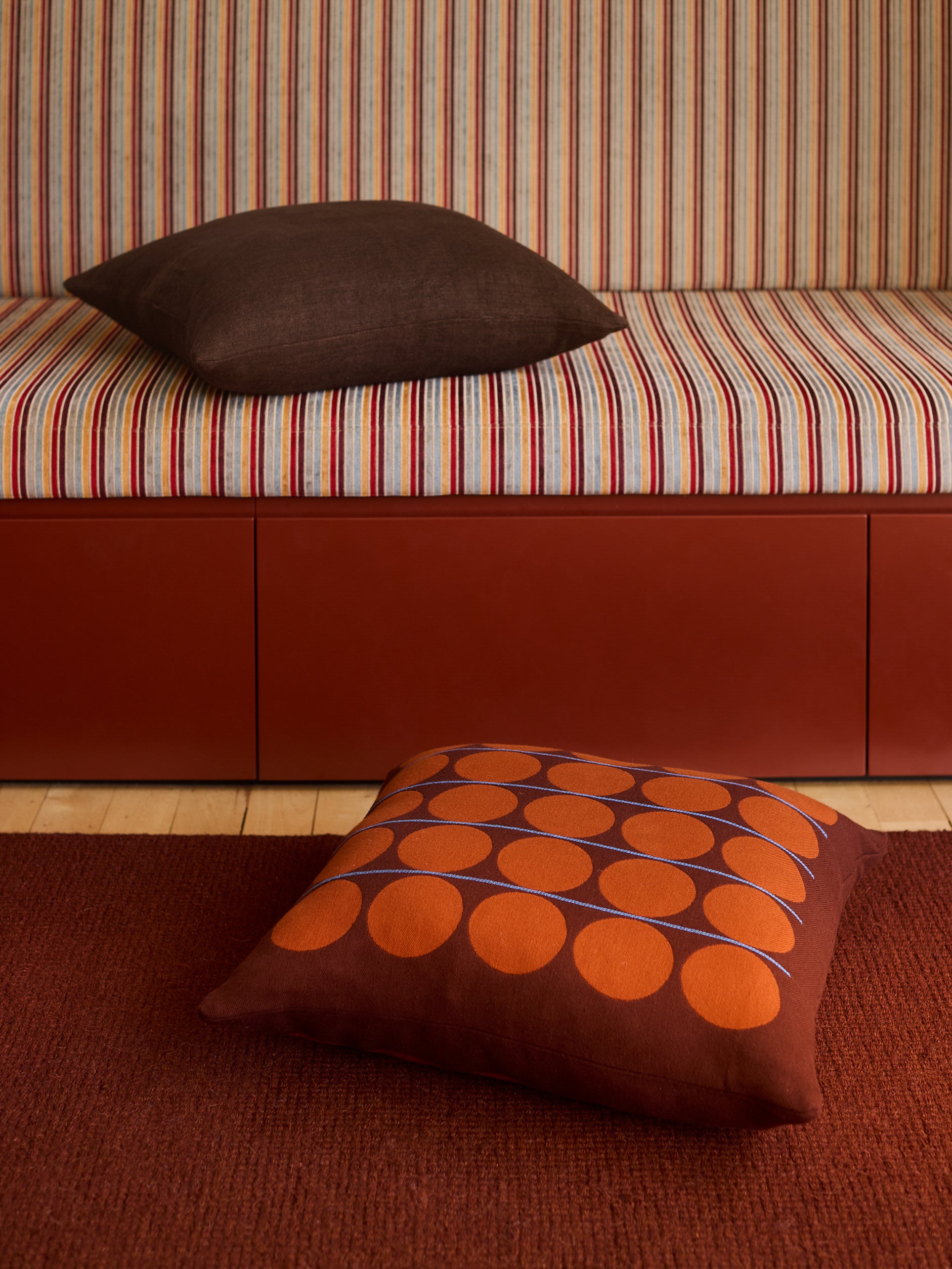 Abacus Cushion Cover Merlot/Cherry / 55x55cm