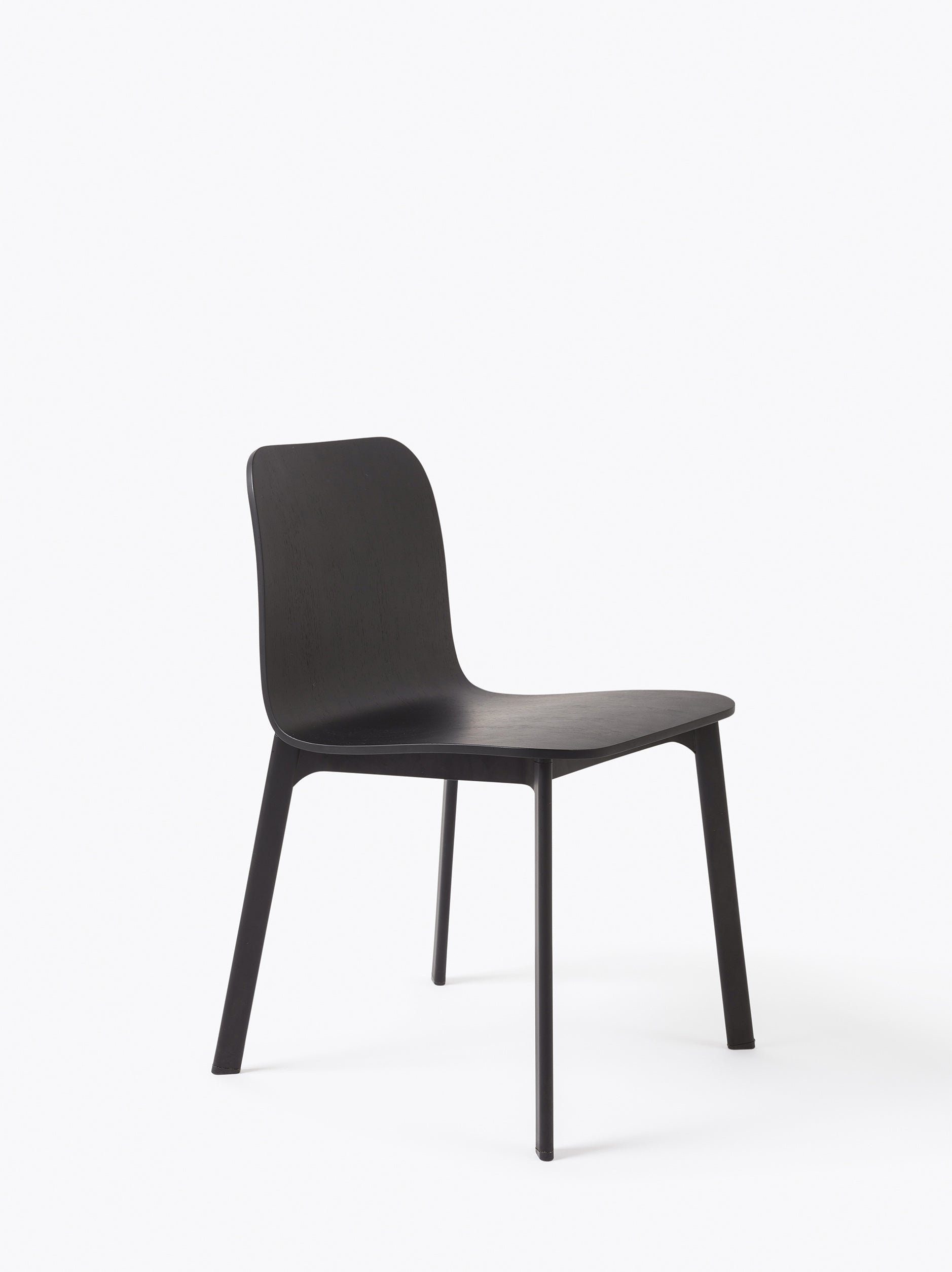 Aspen Chair w/Metal Legs Black / One Size