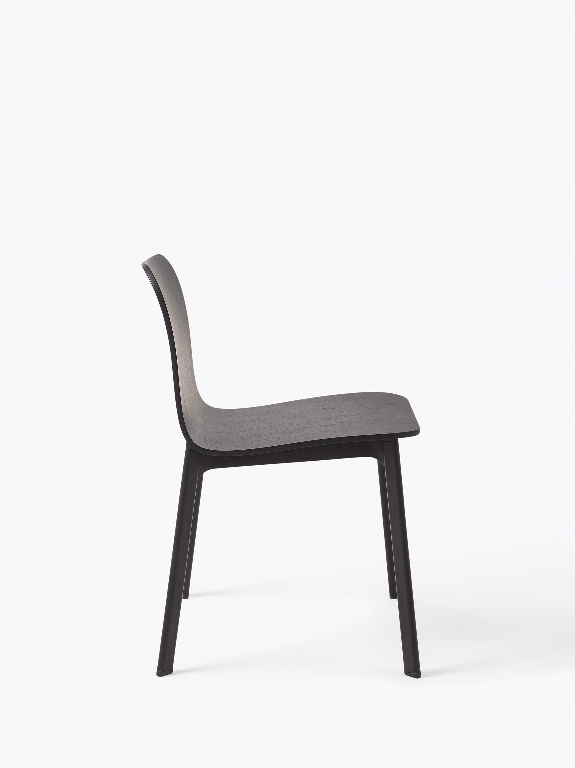 Aspen Chair w/Metal Legs Black / One Size