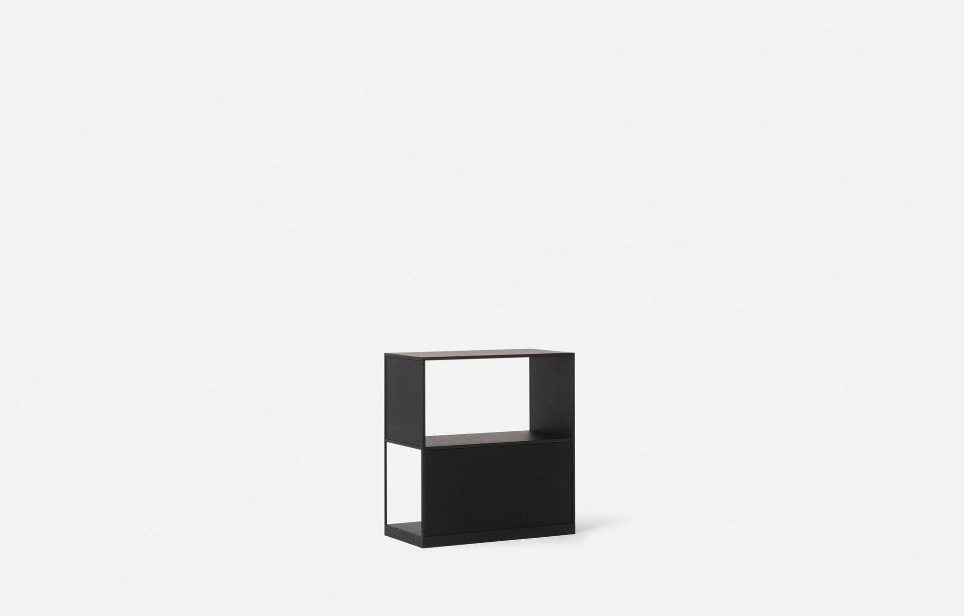 Linear Shelf Low Single Dark Oak / Queen