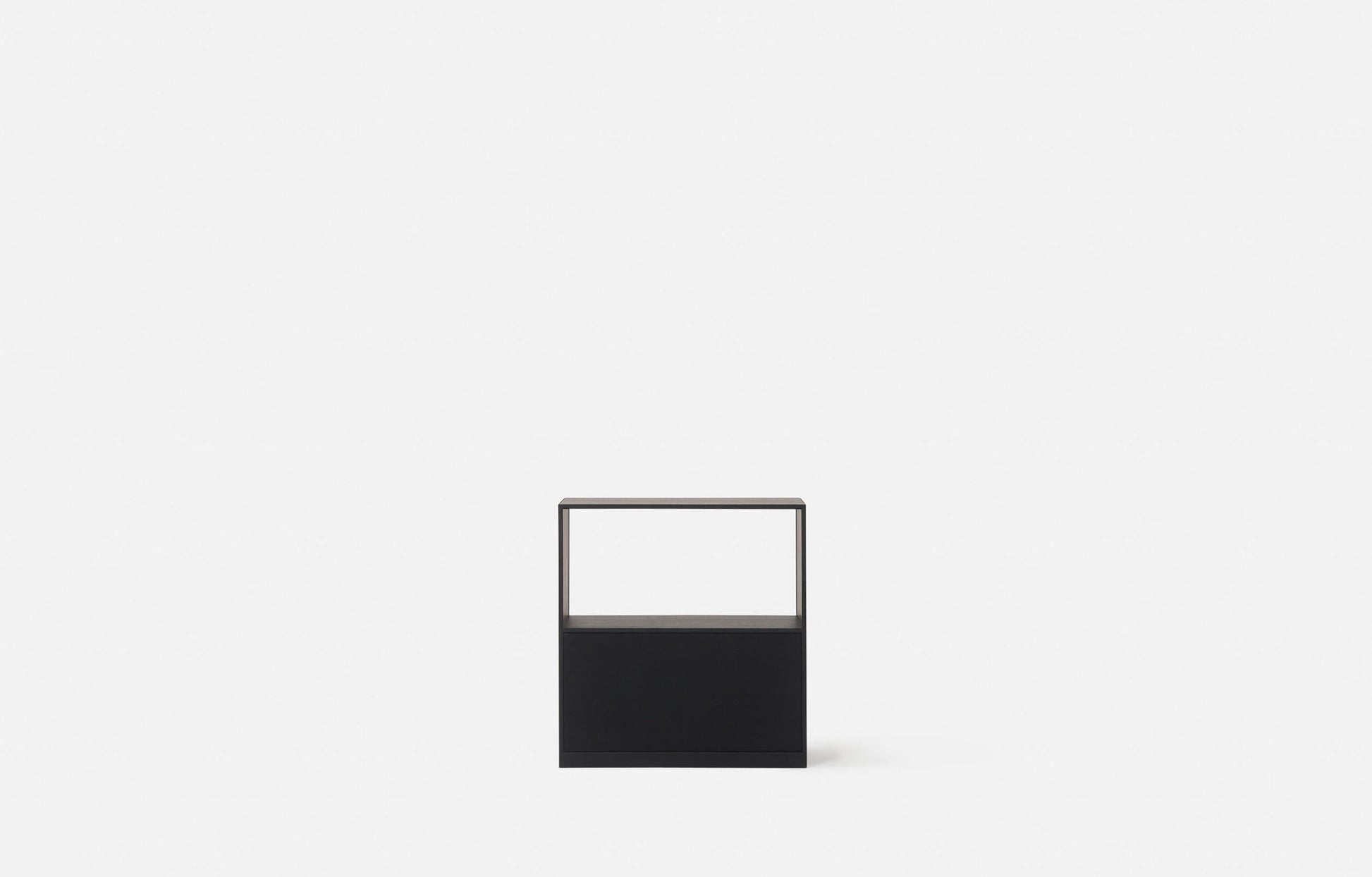 Linear Shelf Low Single Dark Oak / Queen