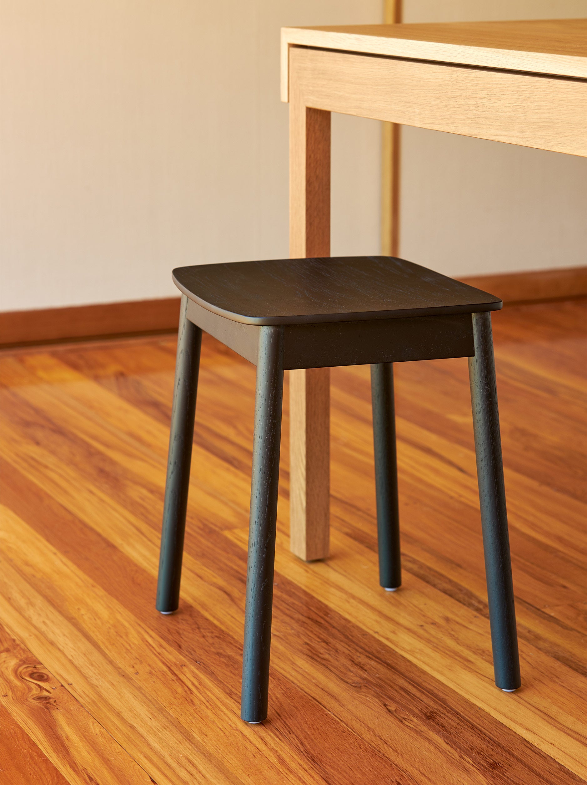 Radial Stool Low – Citta - NZ