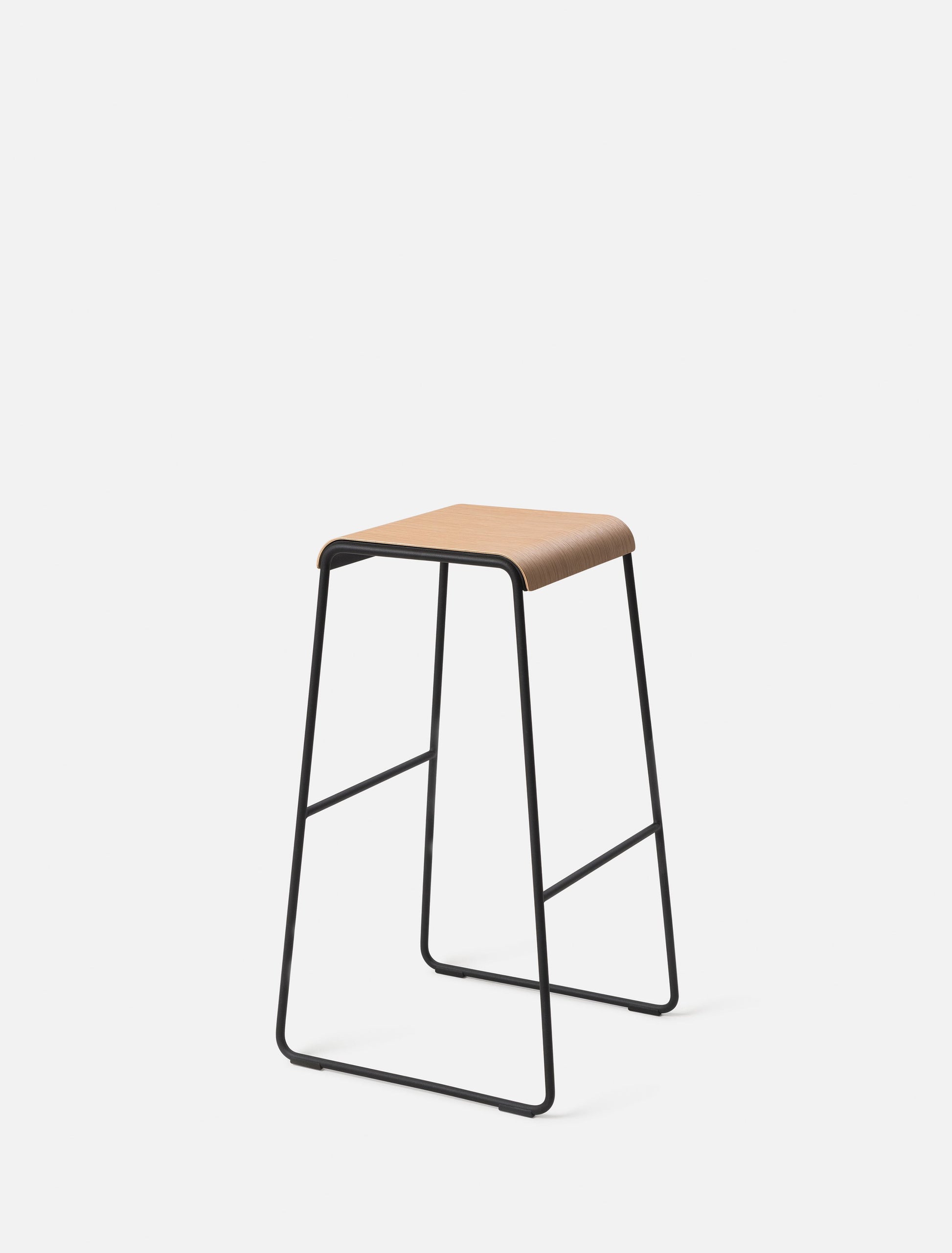 S2 Stool Black/Oak / Large
