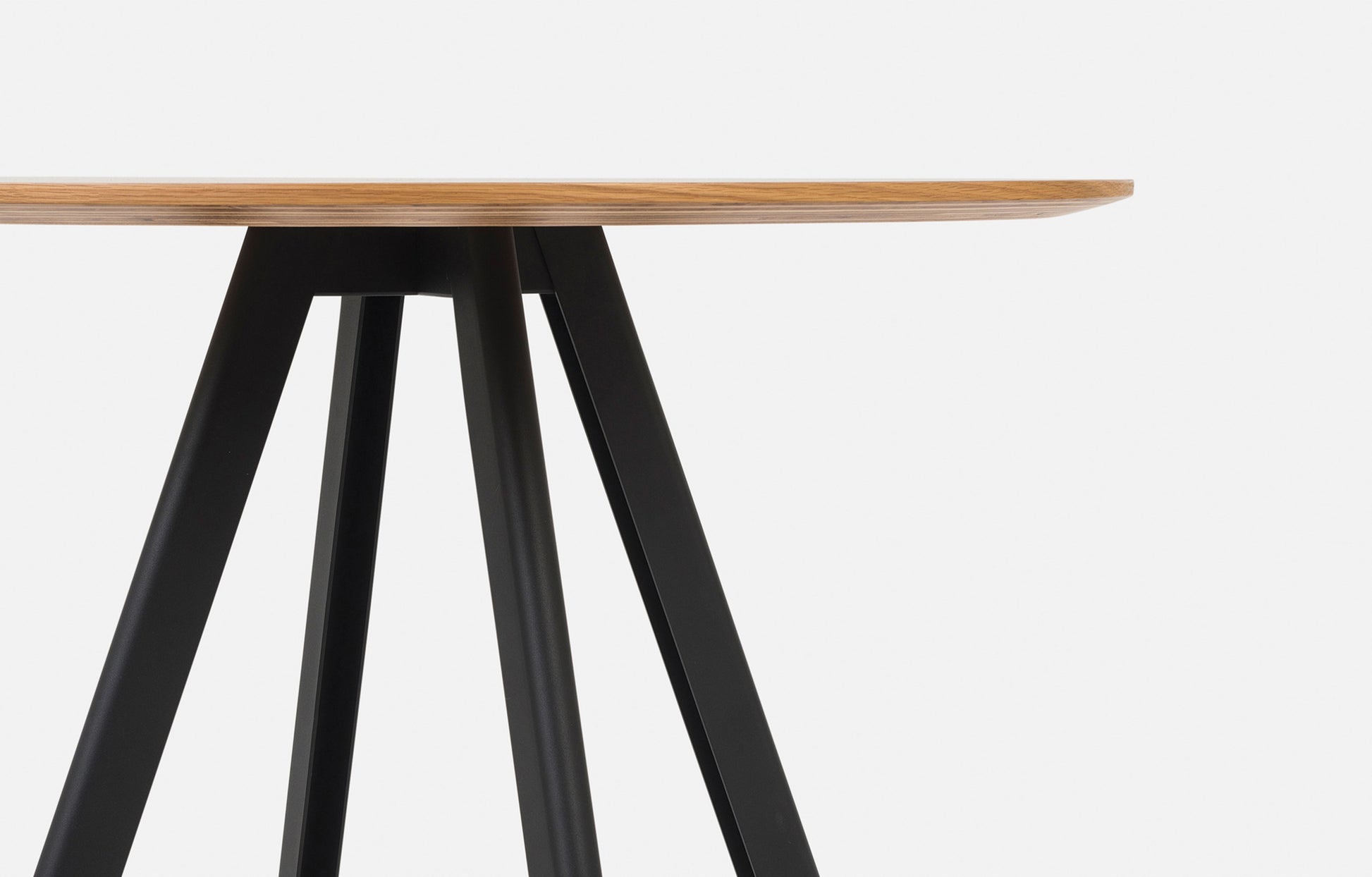 Assembly Round Dining Table Oak/Black / Small