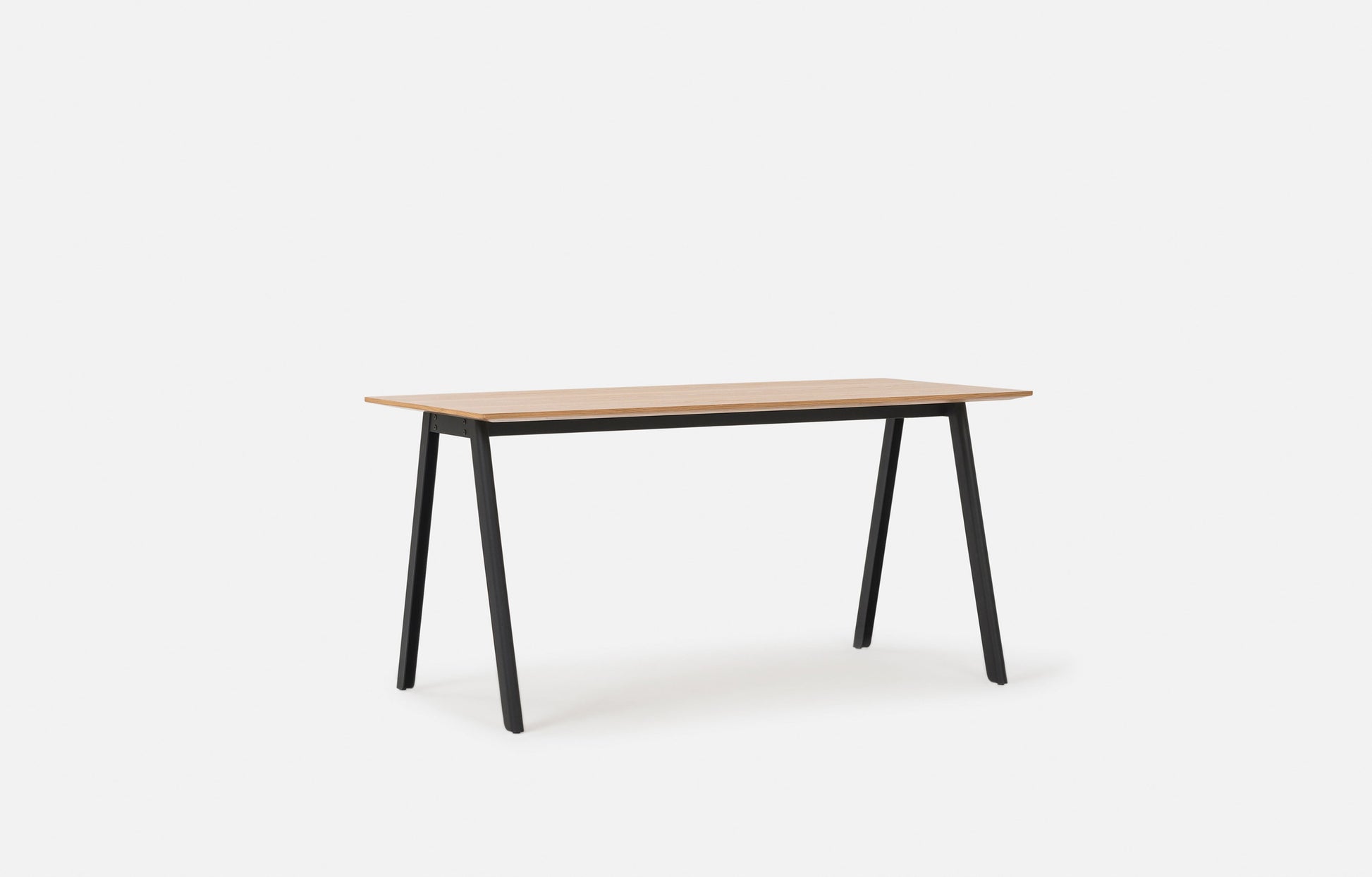 Assembly Desk Oak/Black / One Size