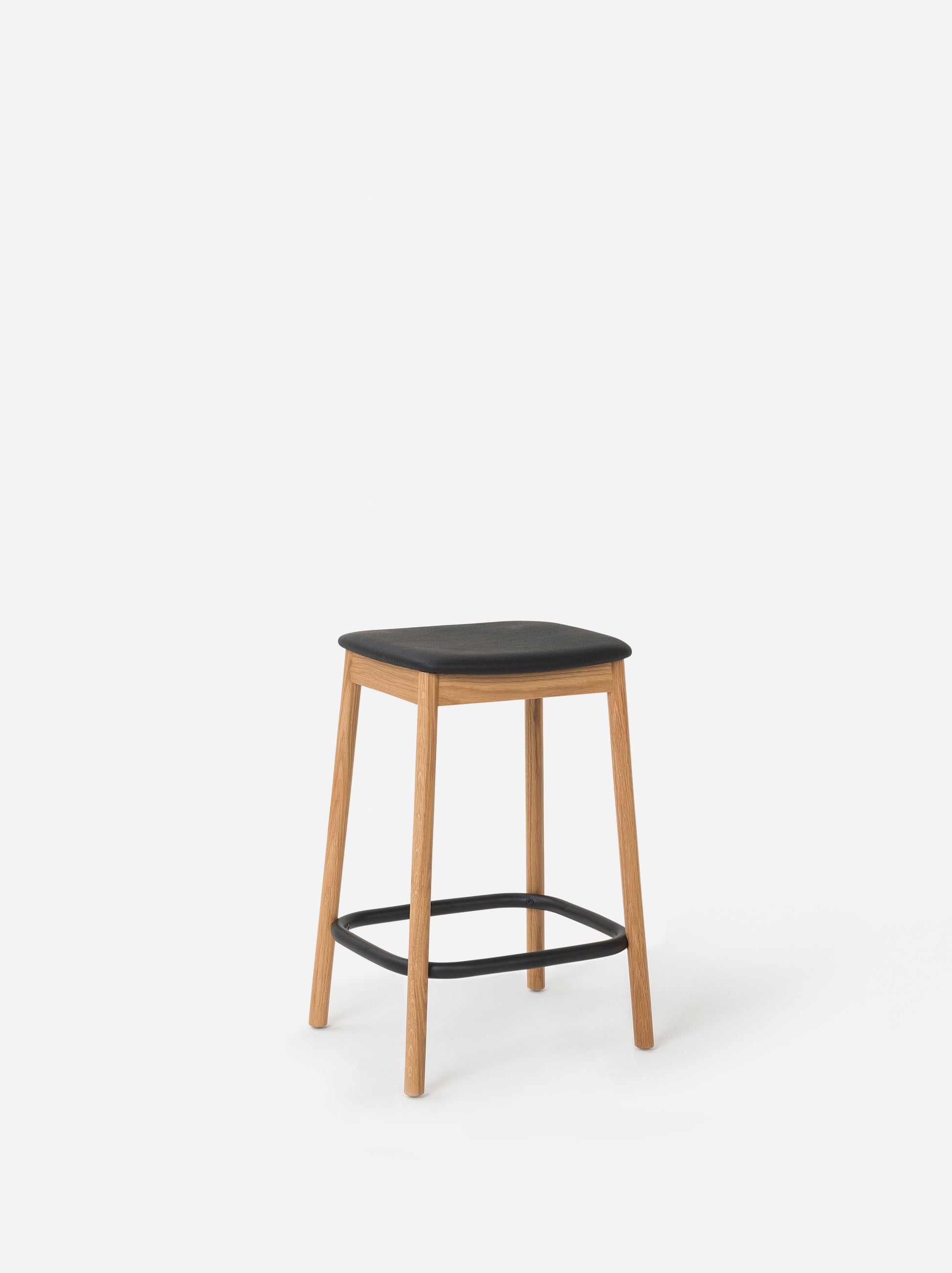 Radial Stool w/Leather Seat Oak/Black / 68cmh