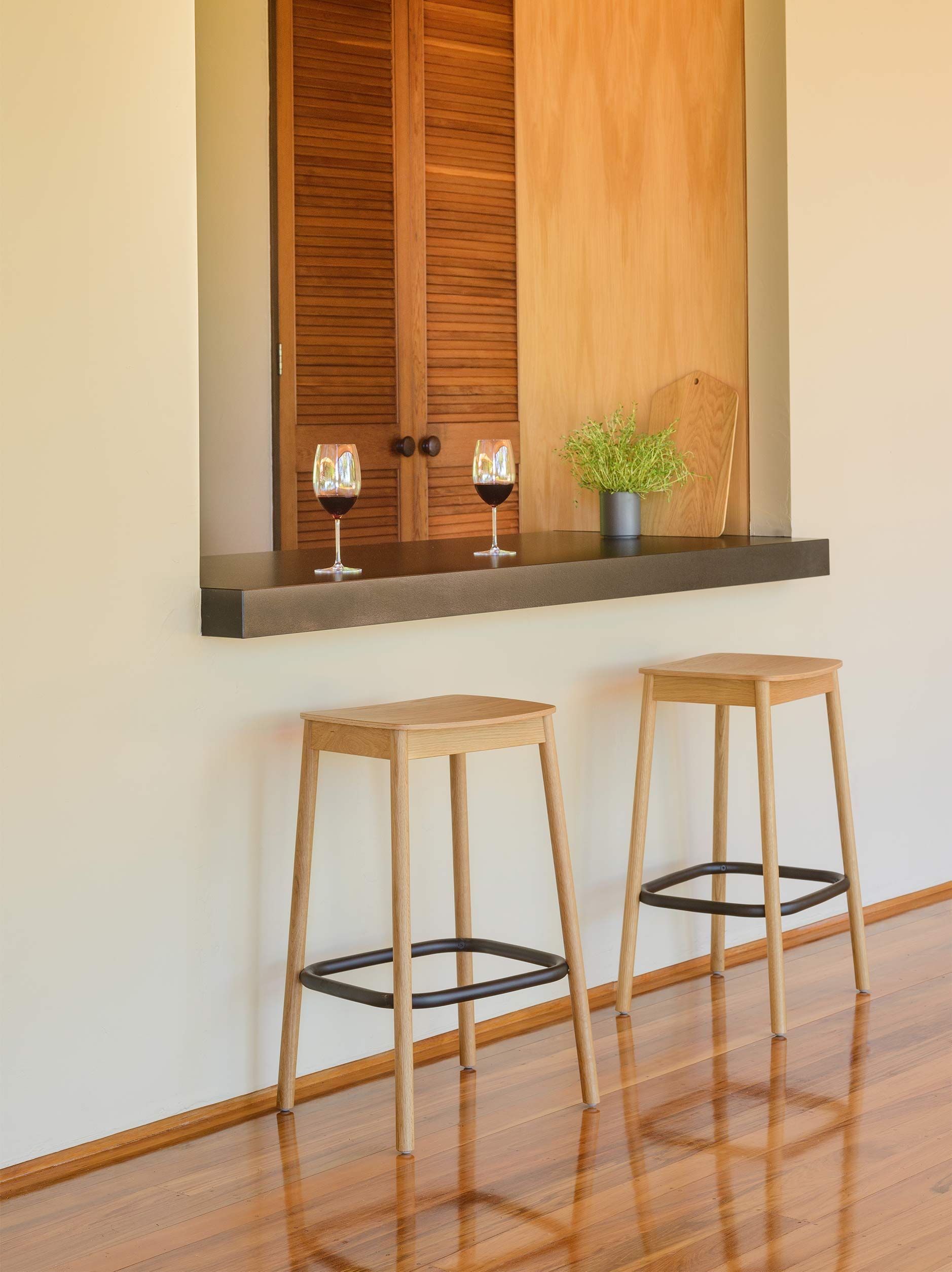 Radial Stool – Citta - NZ