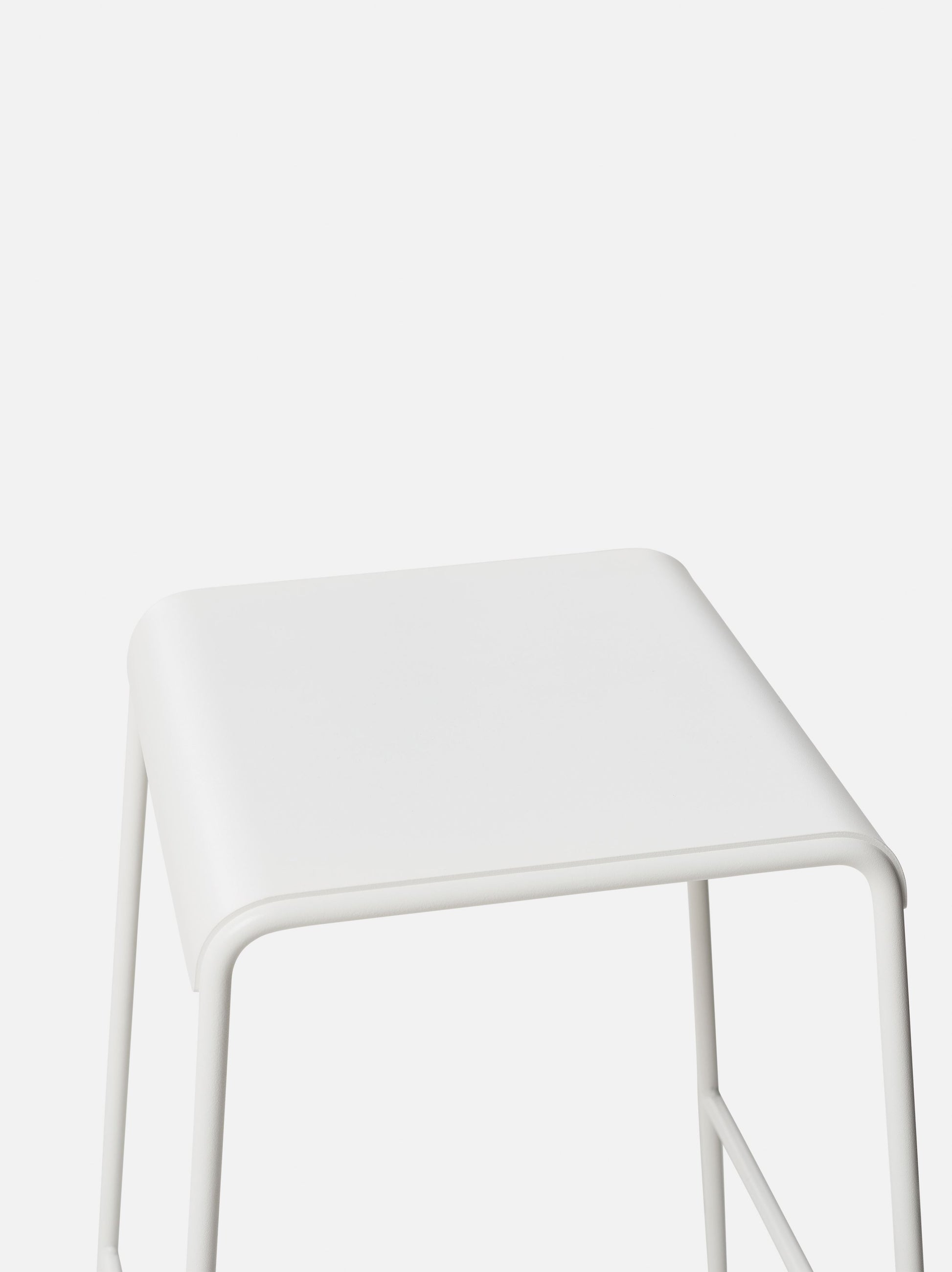 S2 Stool White / Large