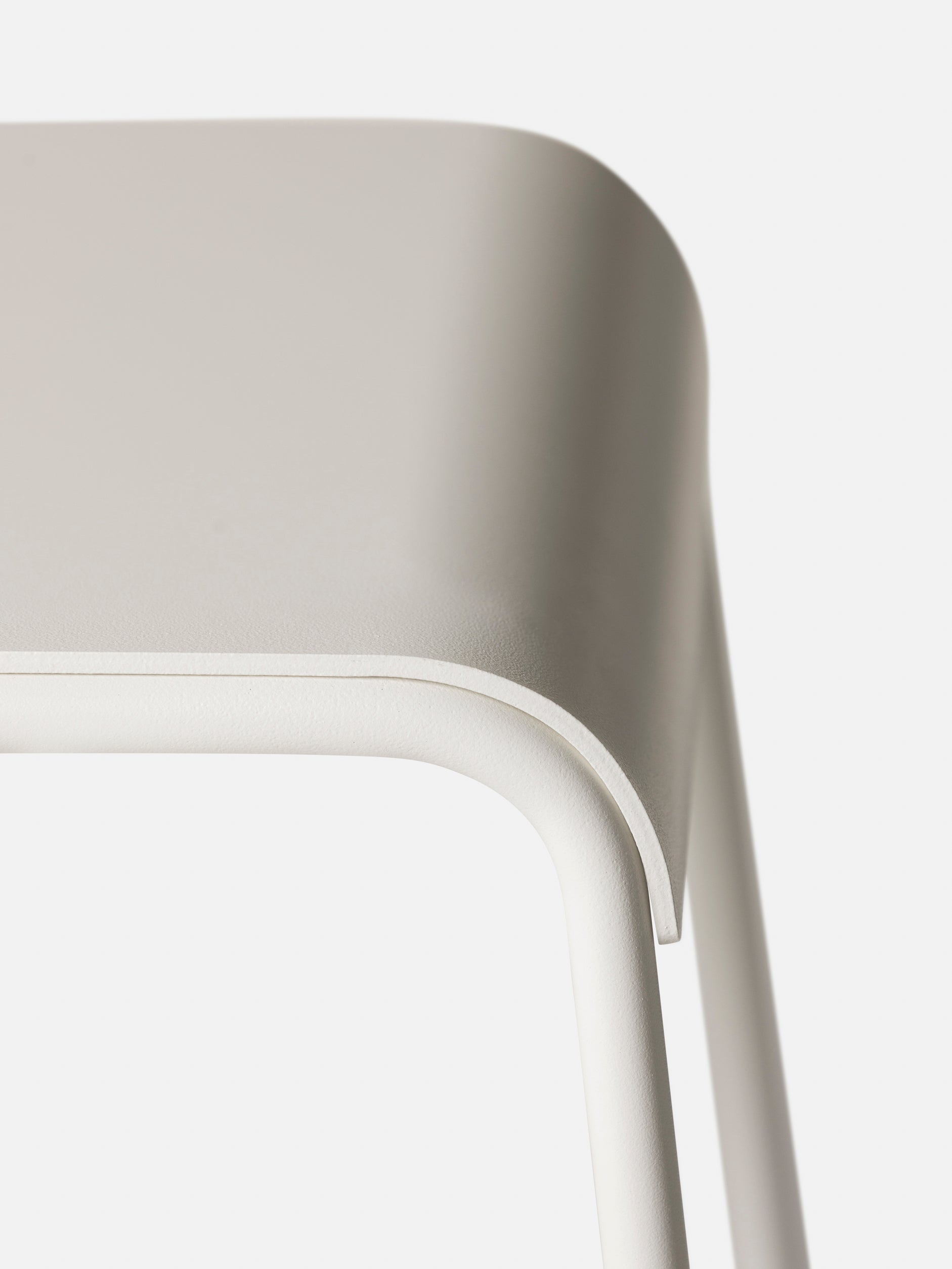 S2 Barstool White / Small