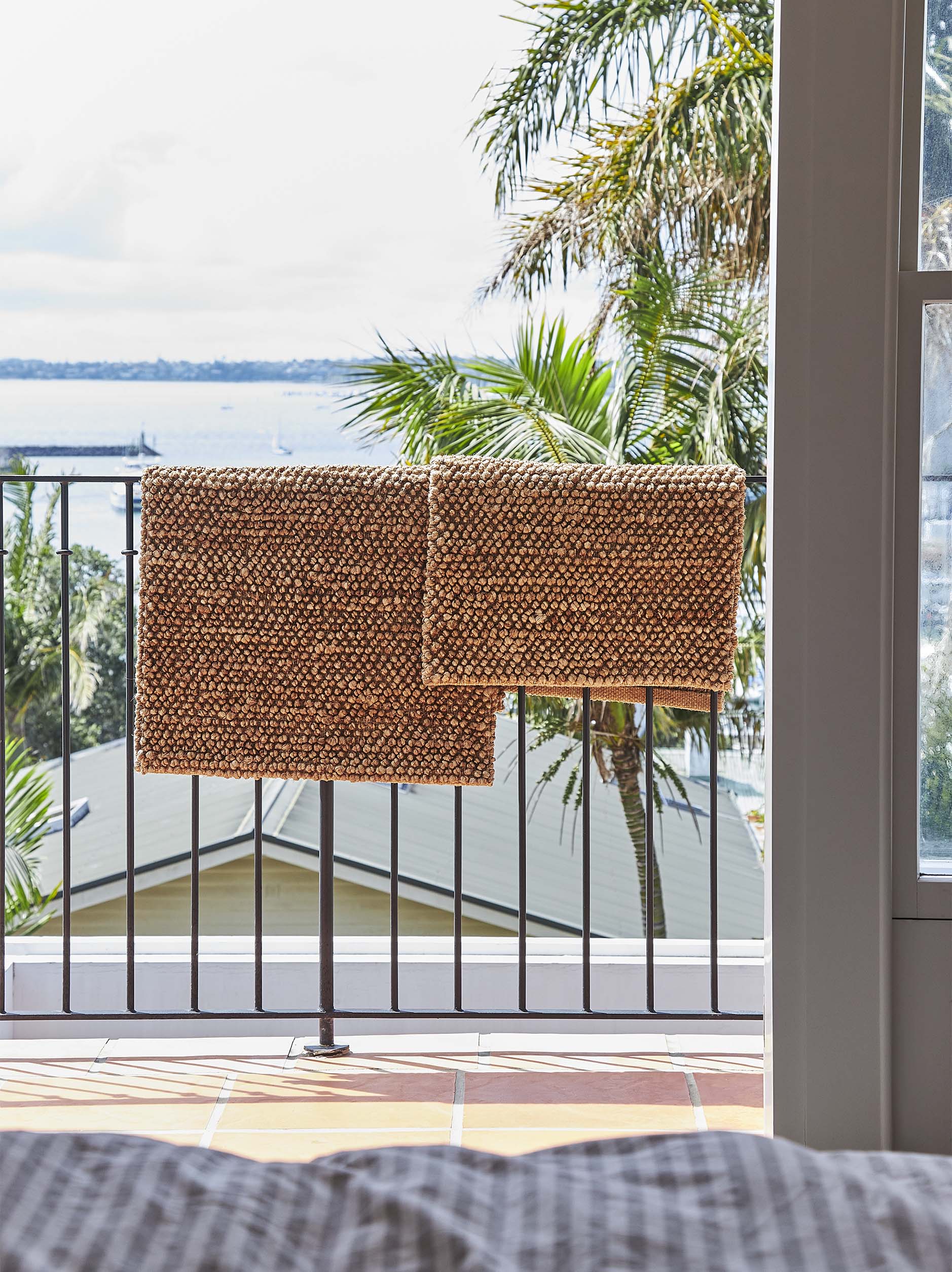Looped Jute Mat Natural / Small