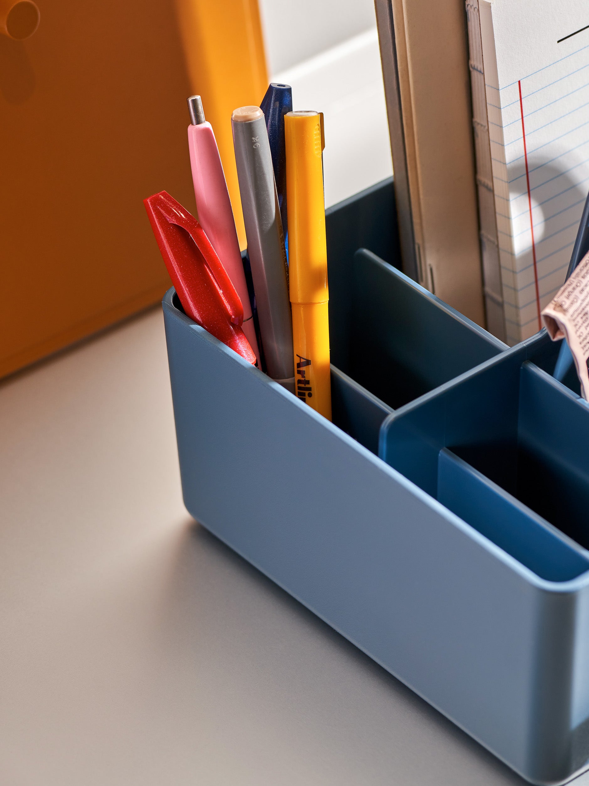 Vitra Recycled Plastic Toolbox Sea Blue / One Size