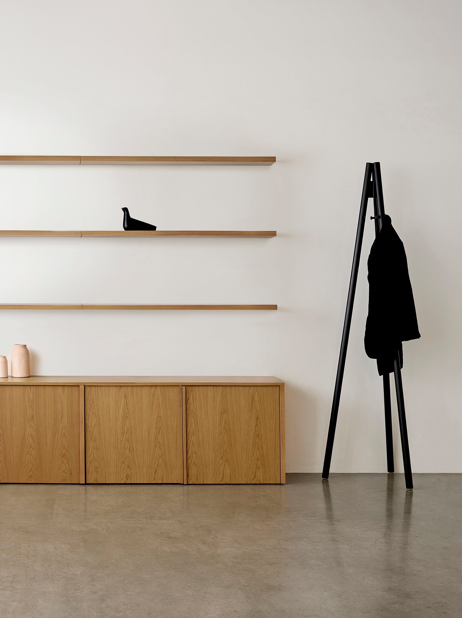 Artek Kiila Coat Stand Black / One Size