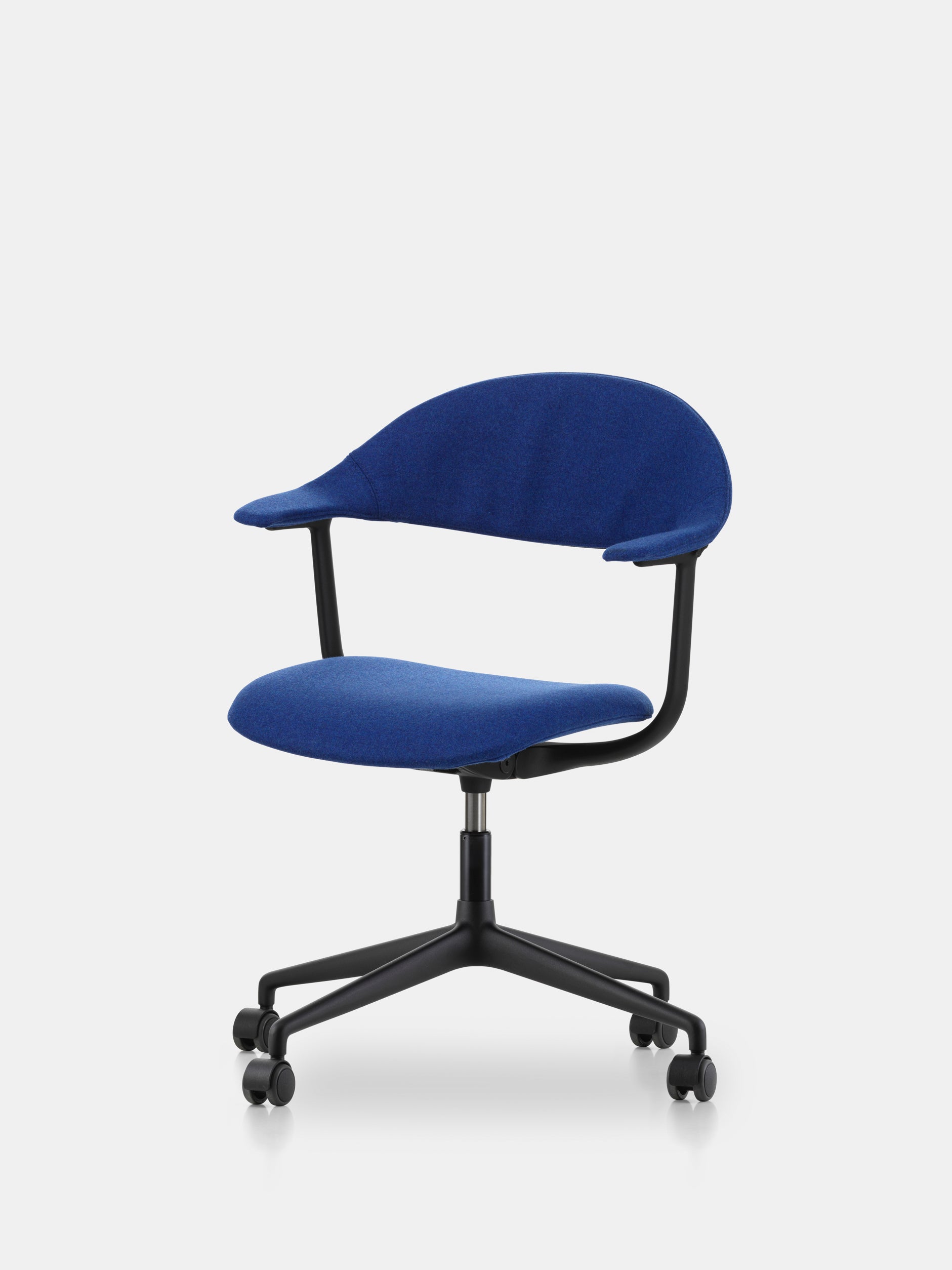 Vitra Mynt Armchair Multi / One Size