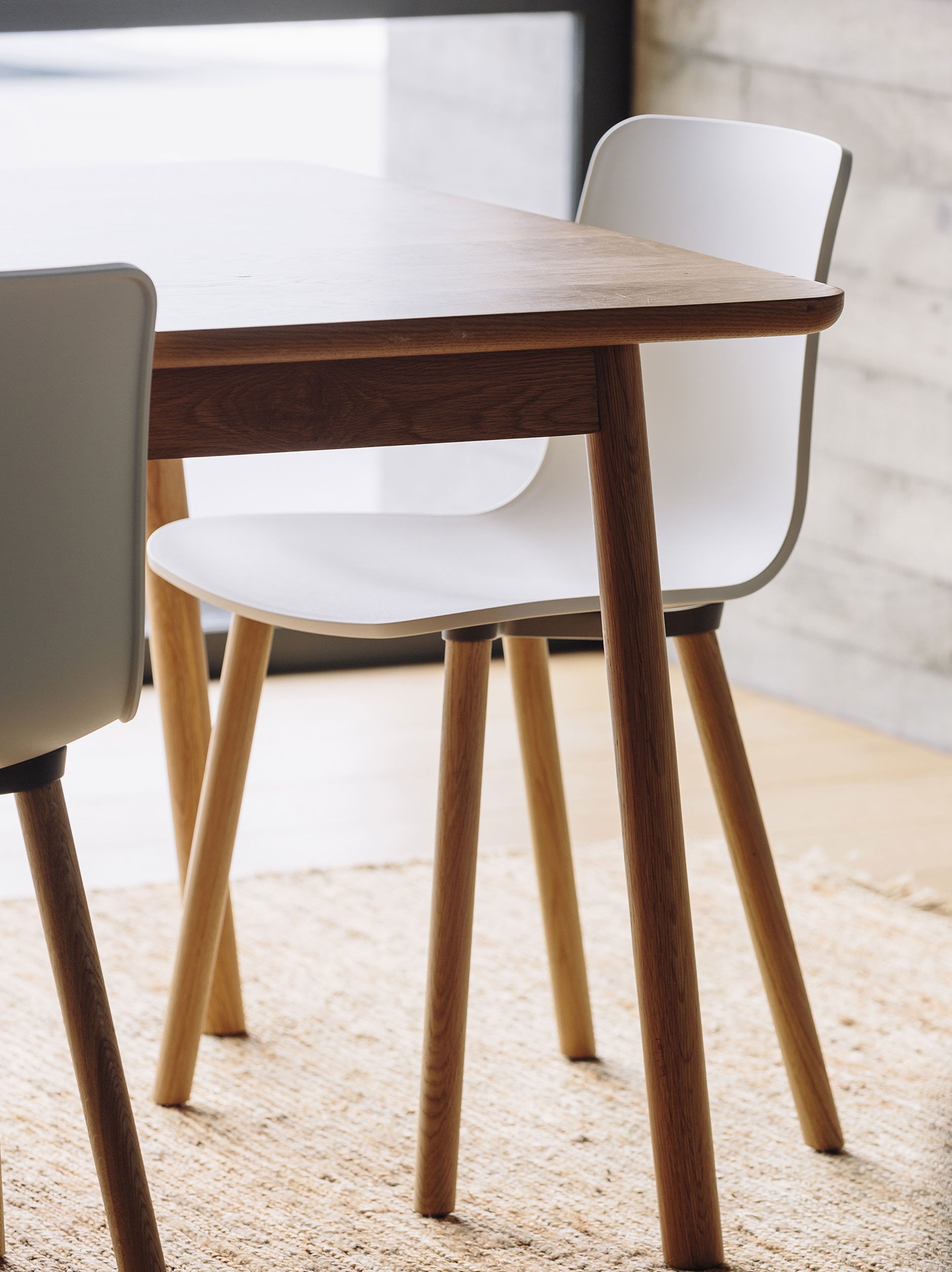 Vitra HAL Light Oak Chair White / One Size