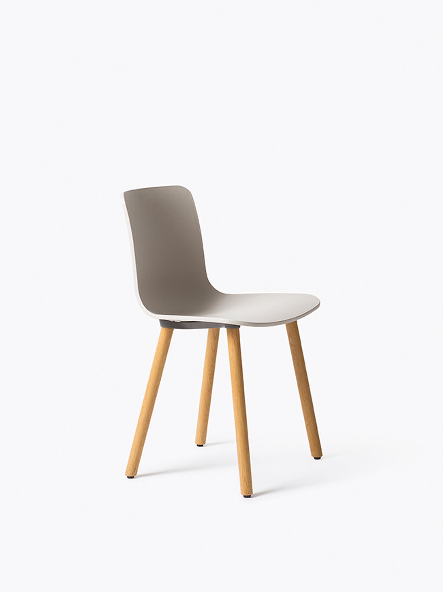 Vitra HAL Light Oak Chair Warm Grey / One Size