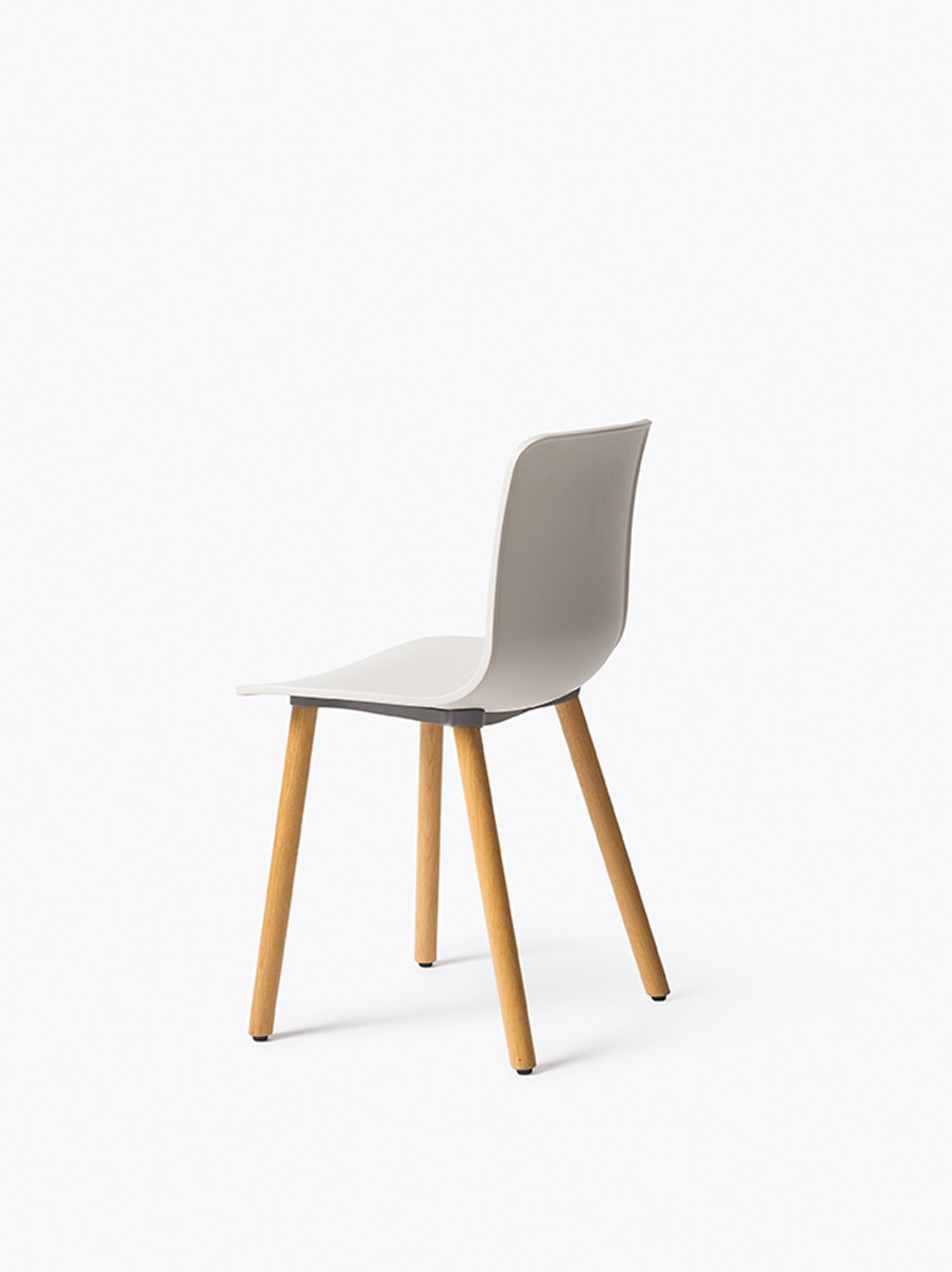 Vitra HAL Light Oak Chair Warm Grey / One Size