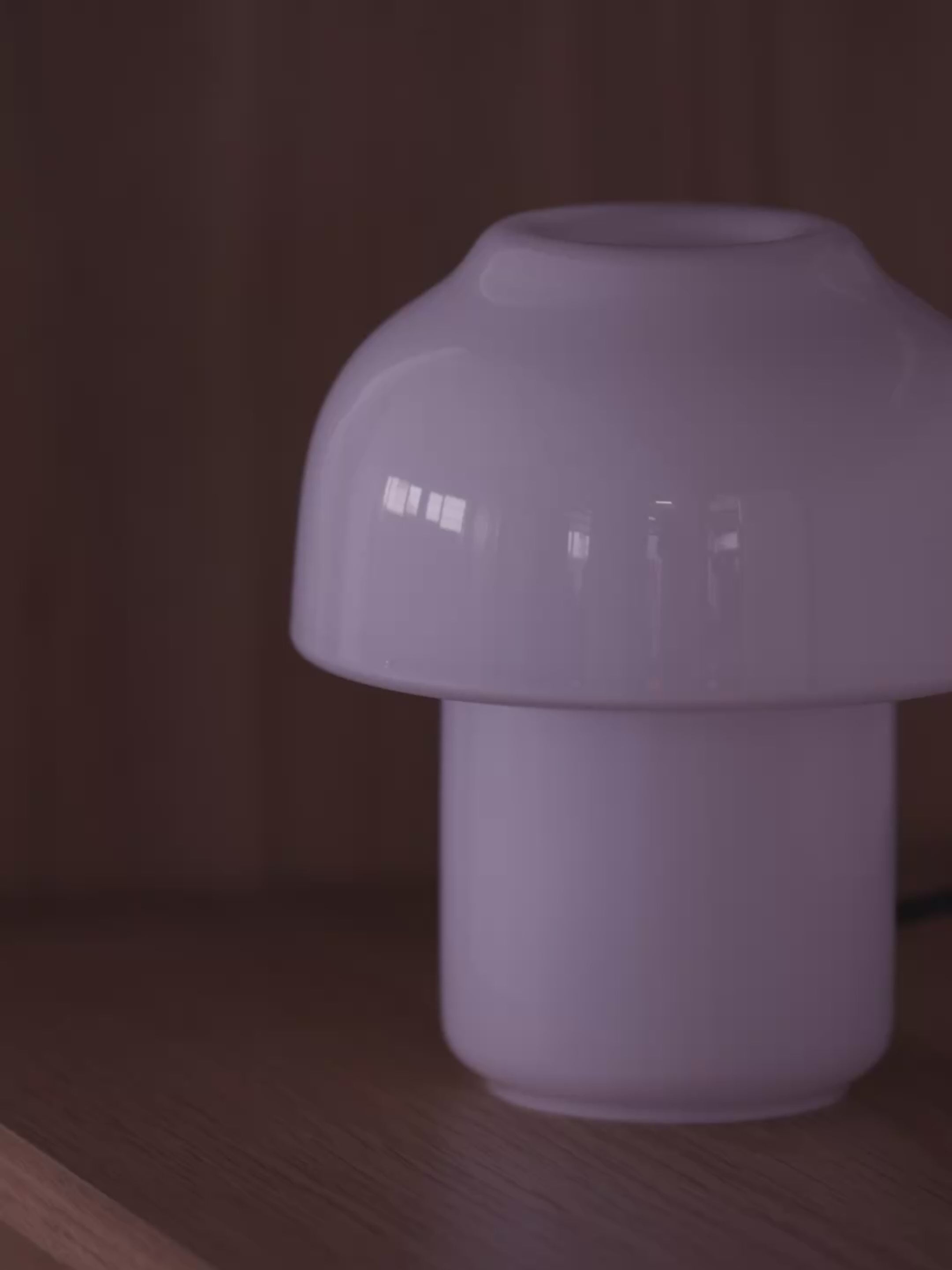 Load video: Port Table Lamp